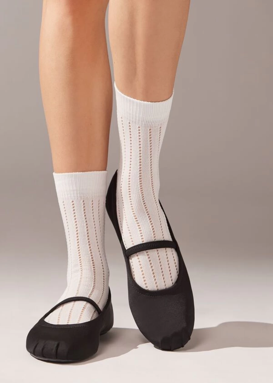 "Calzedonia White Ribbed Openwork Short Socks - 023D"