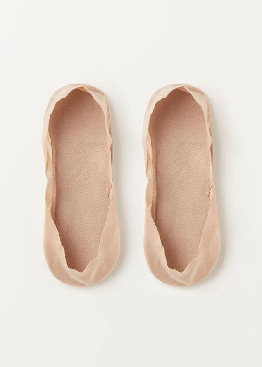 Calzedonia Shiny Silk Invisible Socks with Silicone Grip - 098D Shiny Nude