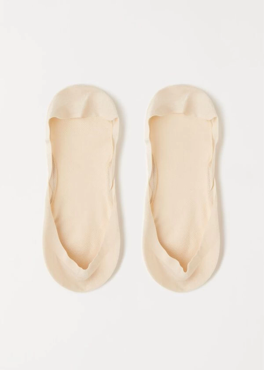 Calzedonia Shiny Silk Invisible Socks with Silicone Grip - 099D Shiny Seta Color